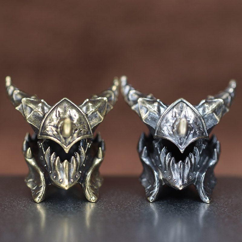 Death Helmet Brass Knife Beads - огляд і ціна Paracord Survival Bracelet